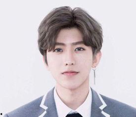 娱乐吃瓜罗蔡徐坤,揭秘娱乐圈背后的故事