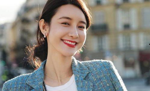 网红和总裁吃瓜